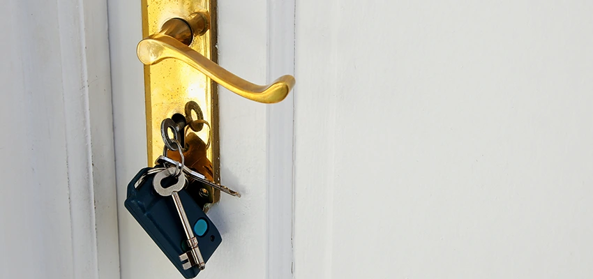 Broken Door Key Extraction in Antelope, CA